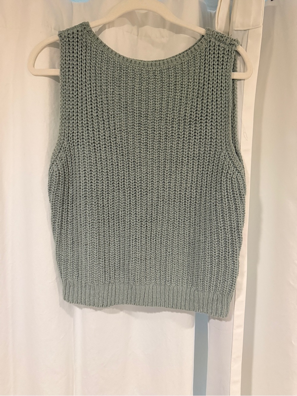 Abercrombie & Fitch Sleeveless Knit Tank in Sage